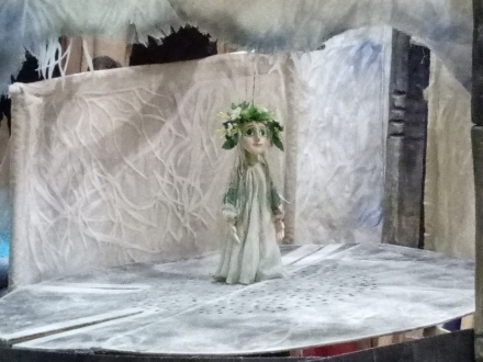 24 лютого на сцені Київського академічного театру ляльок відбудеться показ прем’єрної вистави для дорослого глядача «Лісова пісня» за драмою-феєрією Лесі Українки.